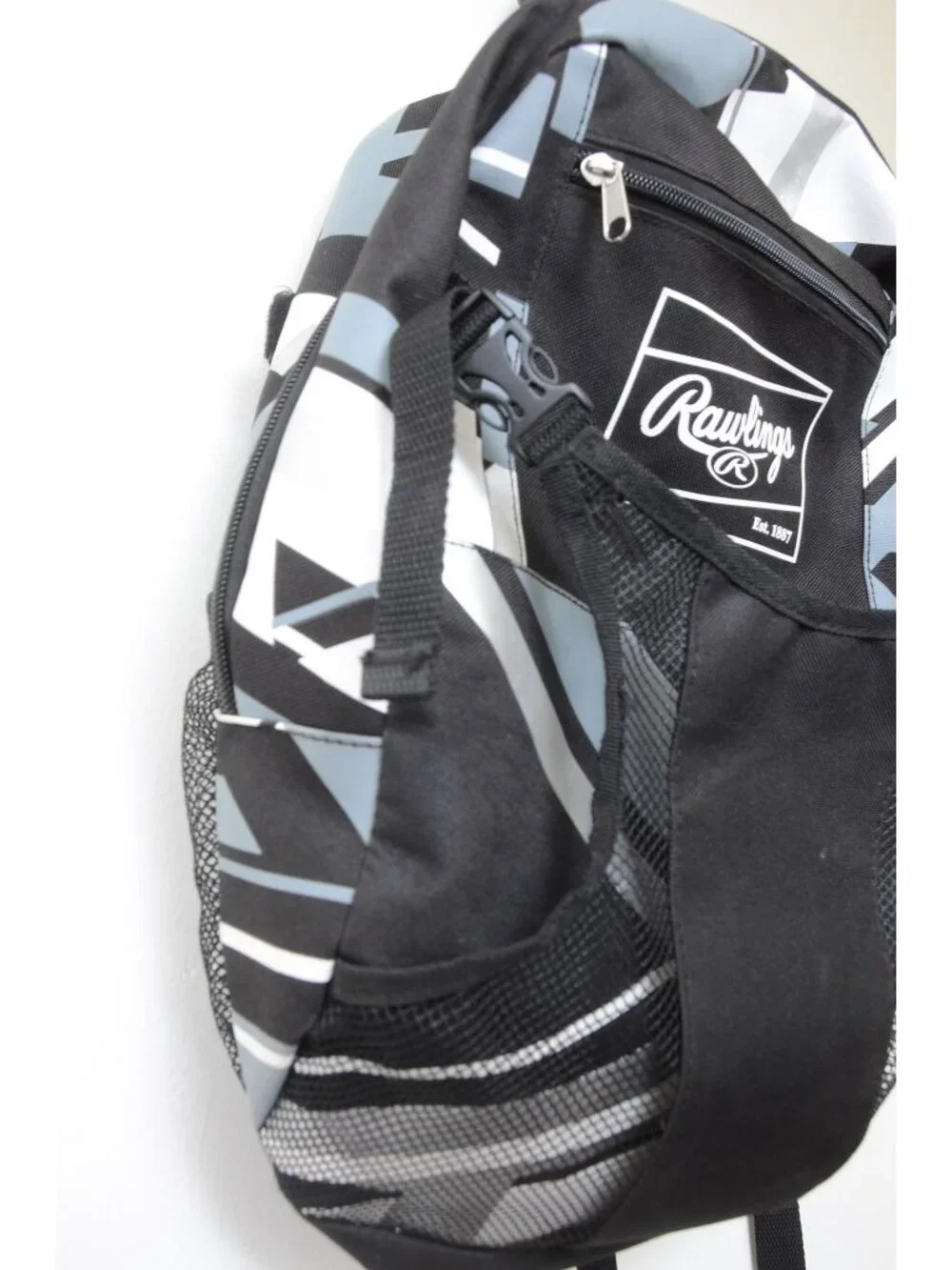 Rawlings Backpack Equipment Bag | T-Ball & Youth Baseball / Softball | Black
